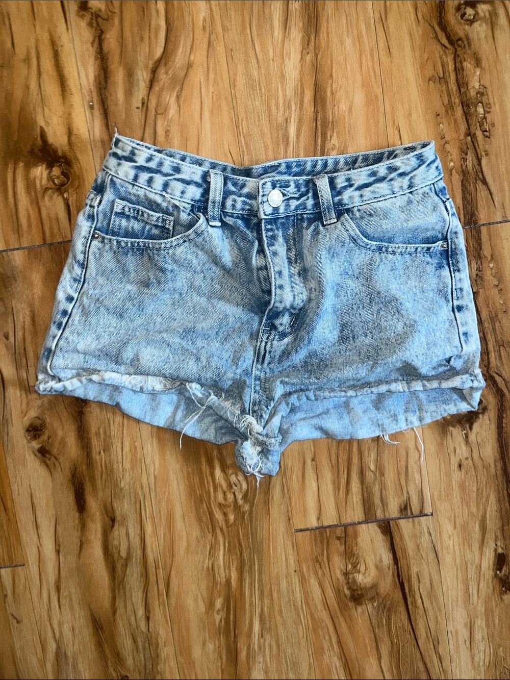 SHEIN Light Wash Denim Cutoff Shorts
